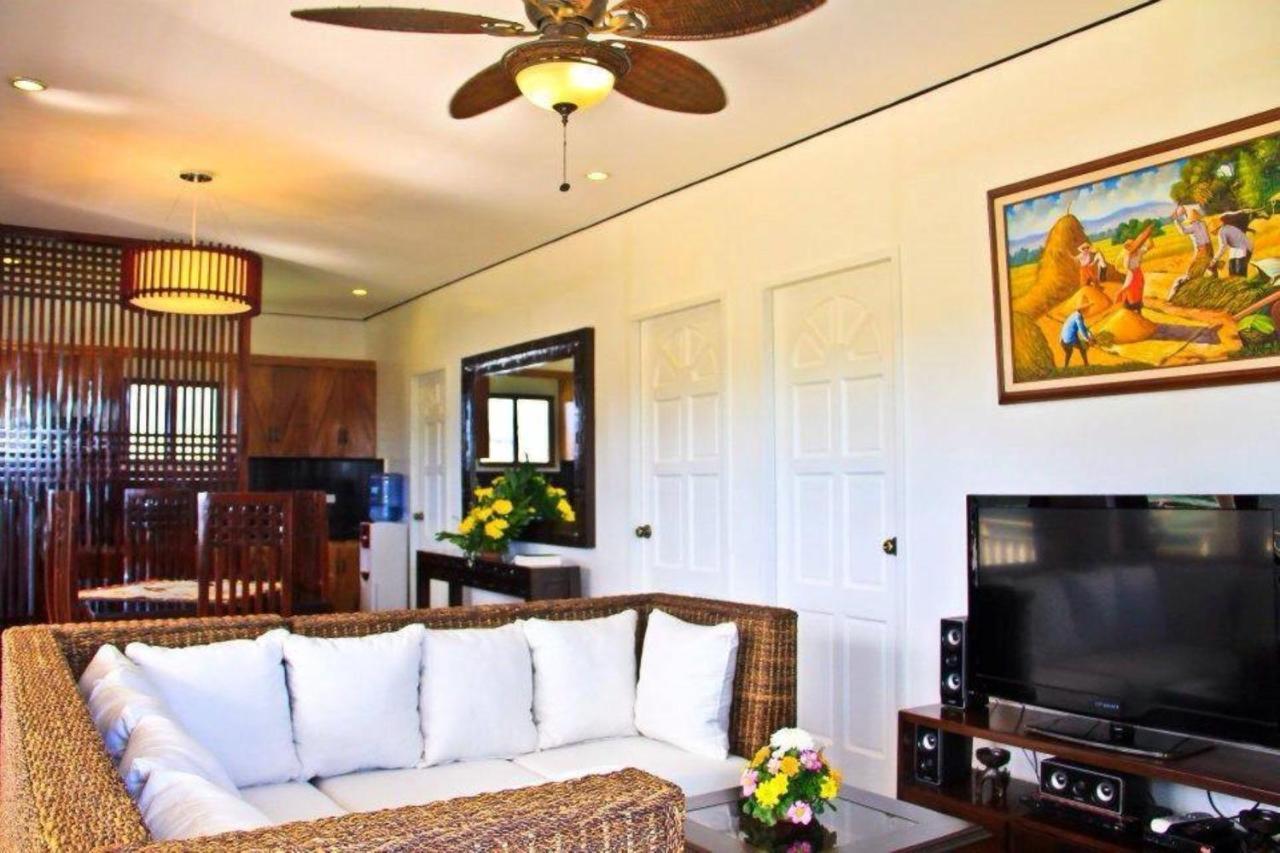 Casa De Miguelitos Ξενοδοχείο Tagaytay City Δωμάτιο φωτογραφία